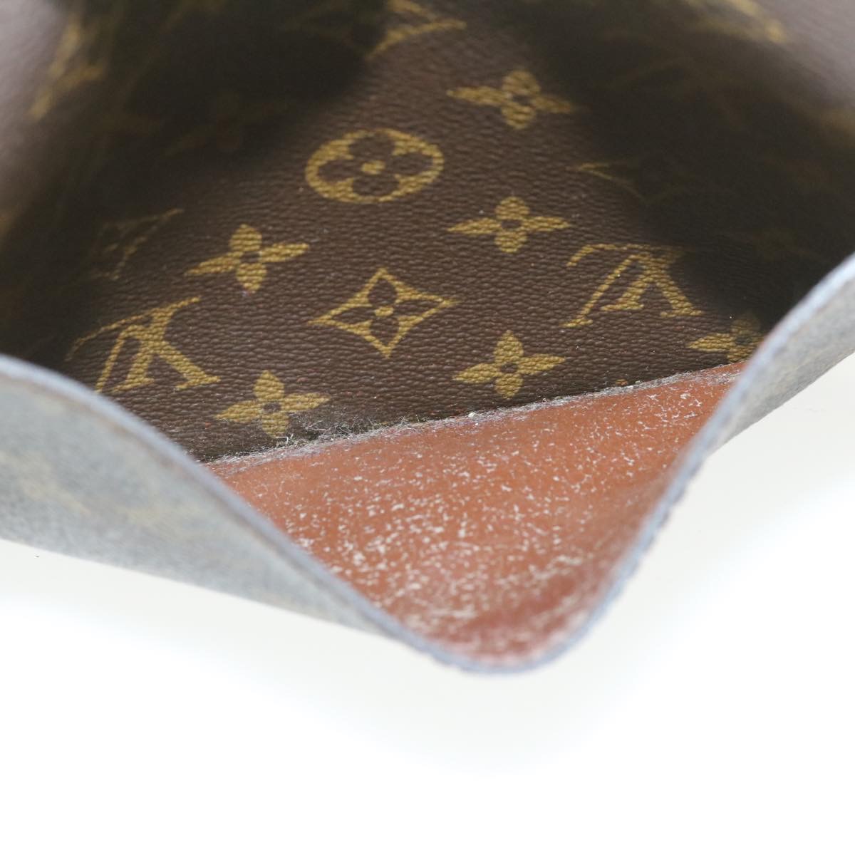 What happens to unsold Chanel or Louis Vuitton bags? - Quora